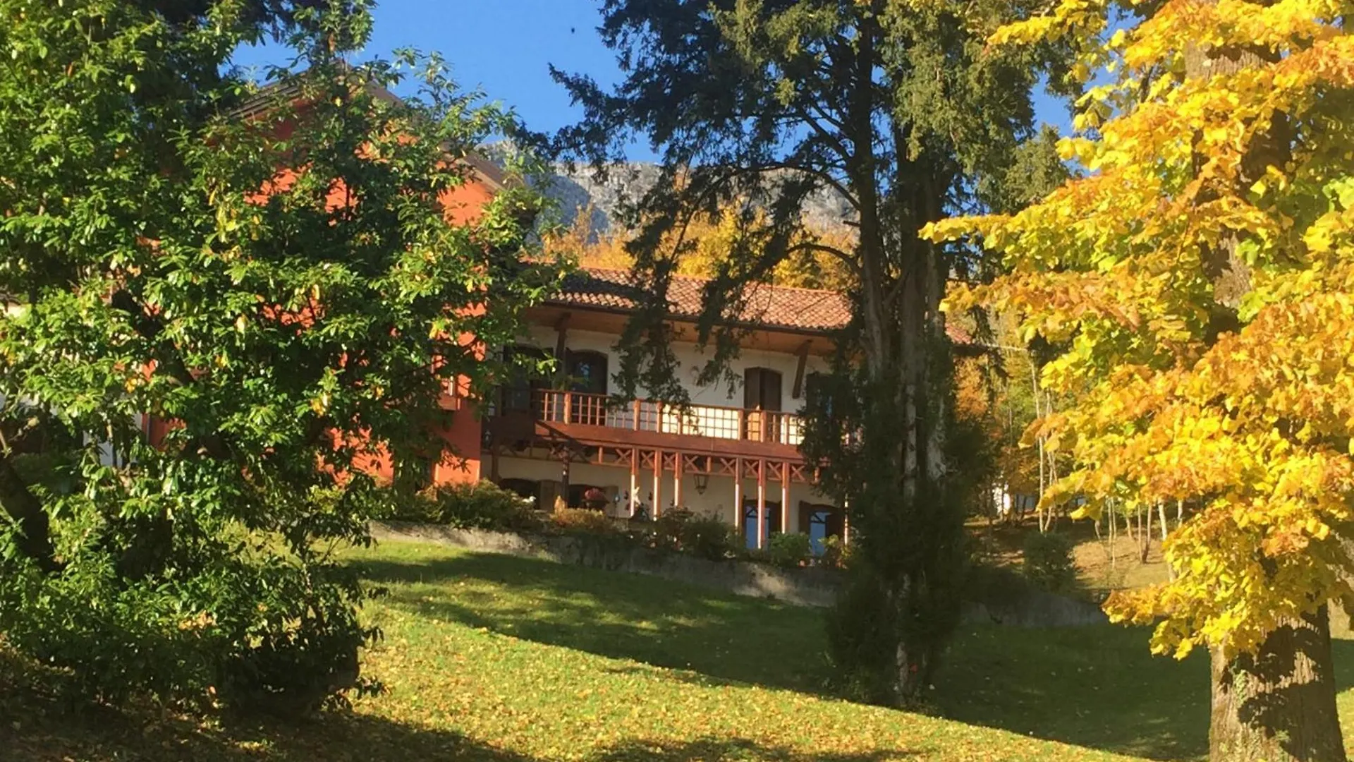 Villa Fiocco contacts